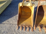 24in. Bucket