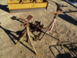 Rigid Pipe Stands and Pipe Threaders