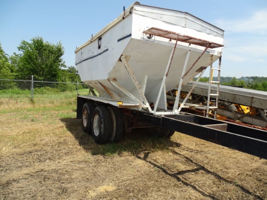 Willmar Loadrunner 16 Tender