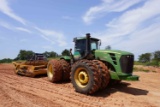 John Deere Articulating Tractor