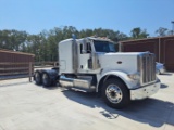 Peterbilt Semi-Truck