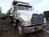 2018 Mack Dump Truck
