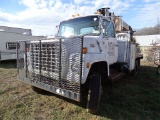 1979 FORD 8000 DIGGER TRUCK