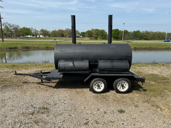10' Trailer W/ Smoker