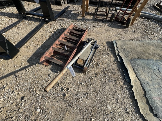 TRAILER RAMPS - AC DELCO FLOOR JACK