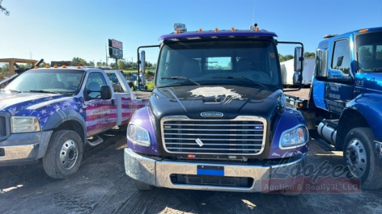 2014 Freightliner Rollback