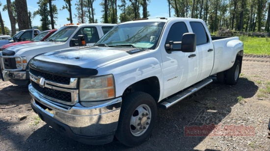 2014 Chevy Silverado 3500 HD DWD