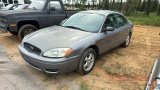 2005 Ford Taurus SE