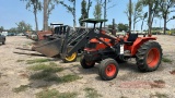 Kubota M4700 Tractor