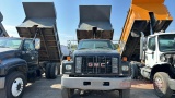 2000 GMC C7500 Dump Truck