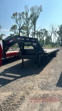 32 ft Gooseneck Flatbed Trailer