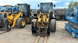 Cat 908M Loader