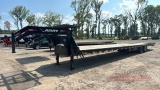 2019 42 ft Lamar Flatbed w/ Hydraulic Dove