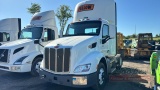2021 Peterbilt Day Cab Tractor