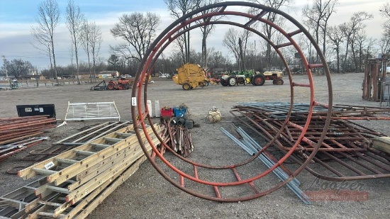 Hay Ring