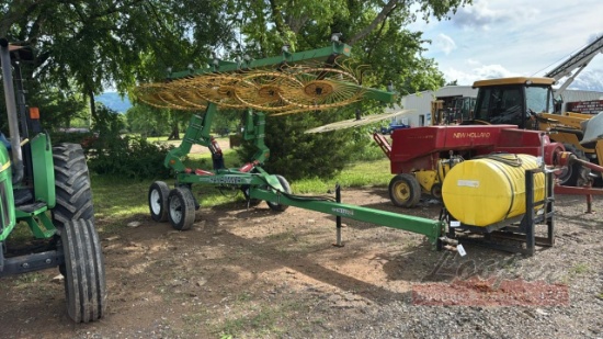 Ogden Hay Runner 10-Wheel Rake