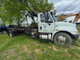 International Durastar 4300M7 Roll Off Truck