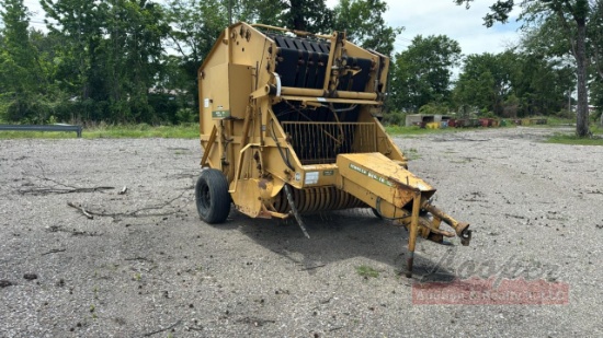 Vermeer Model 605 Super F Baler