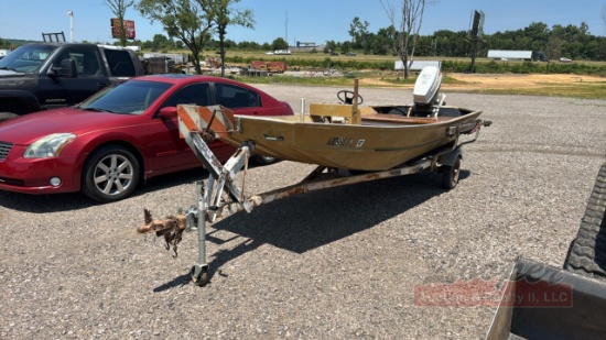 Alumacraft Flat Bottom Boat