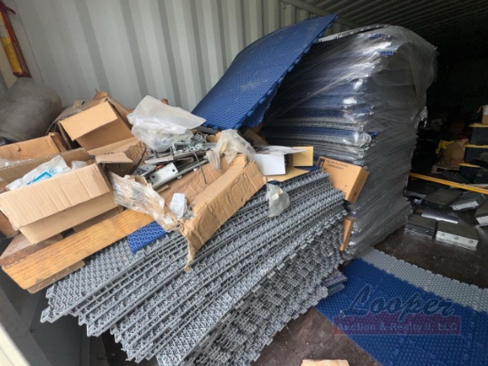Interlocking Modular Outdoor Basketball Court