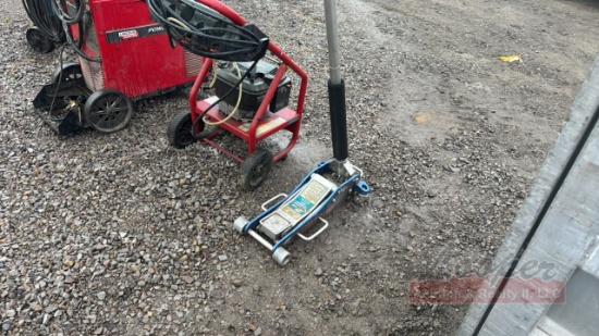 Crew Line 2-Ton Floor Jack