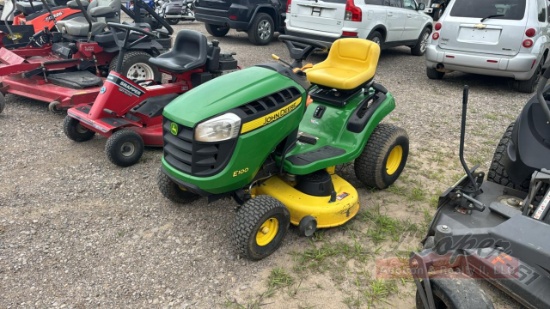 John Deere E100