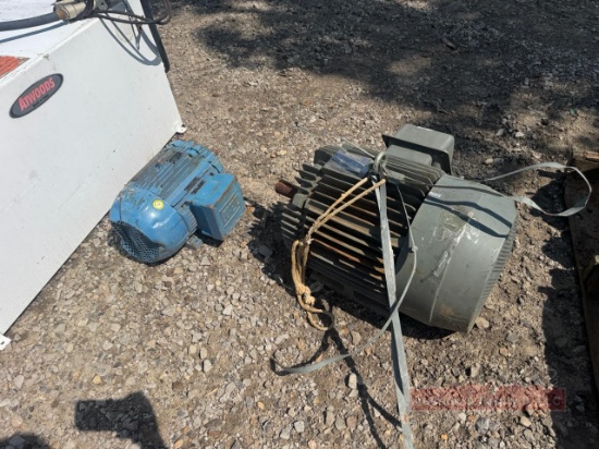 2 Electirc Motors