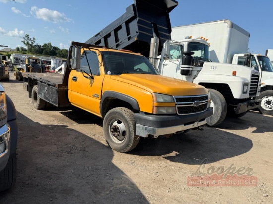 2006 Chevrolet 3500 Diesel Flatbed