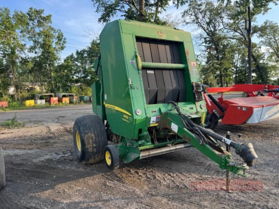John Deere 469 Hay Baler
