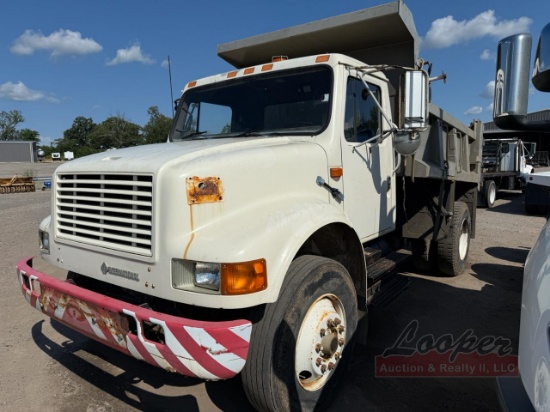 1993 International 4900 DumpTruck