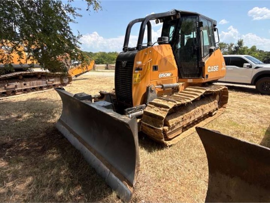 Case 850M LT