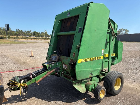 466 John Deere Baler