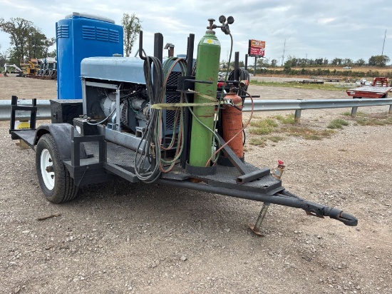 Lincoln Welding Machine w/ Trailer