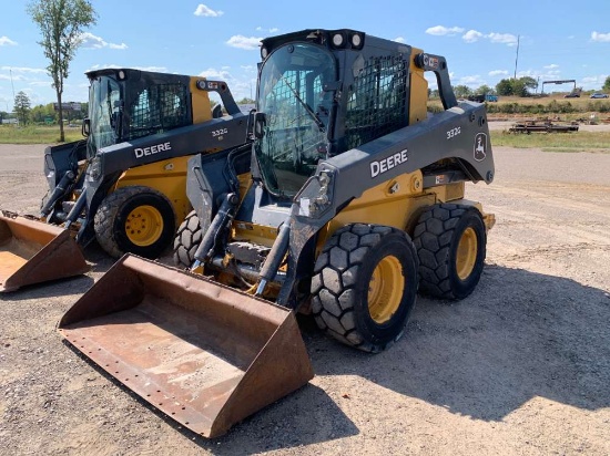 John Deere 332G Skid Steer