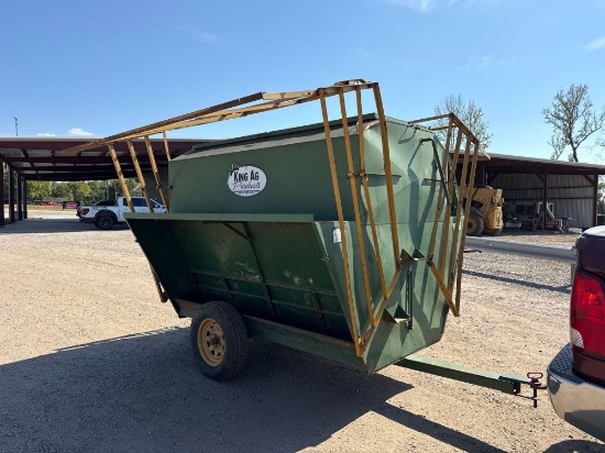 King Ag Towable Creep Feeder