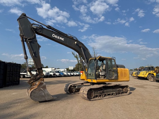 John Deere 210G LC