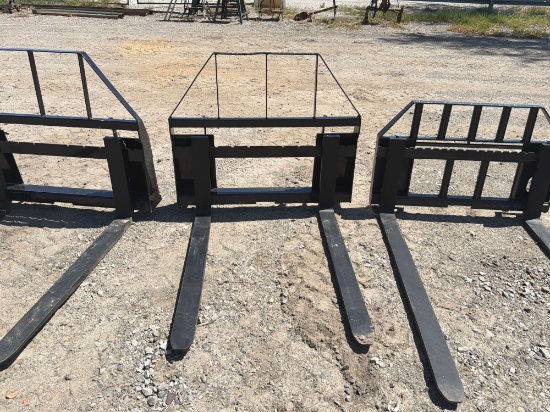 Skid Steer Pallet Forks