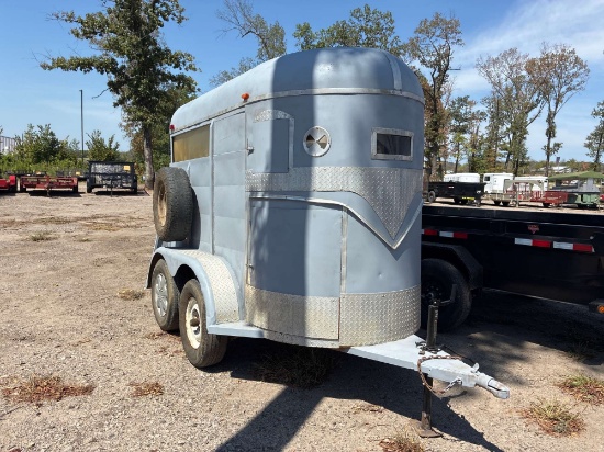 (2) Horse Tandem Axle Trailer