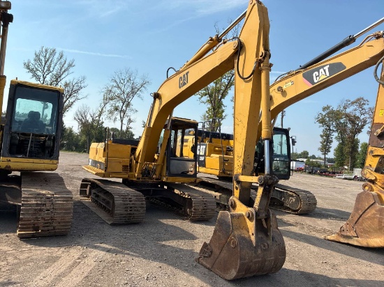 1991 CAT E120B Excavator