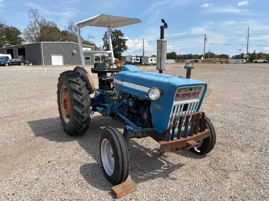Ford 2000 Tractor
