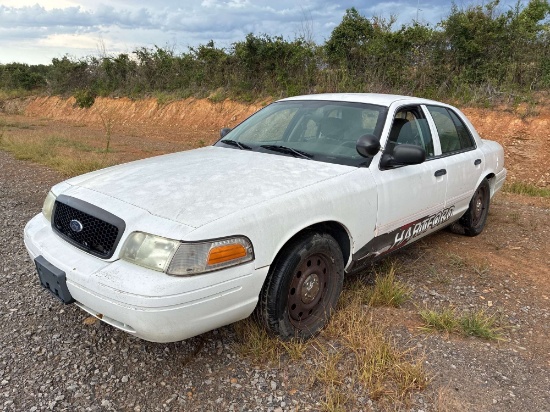 2010 Ford Crown Victoria Passenger Car