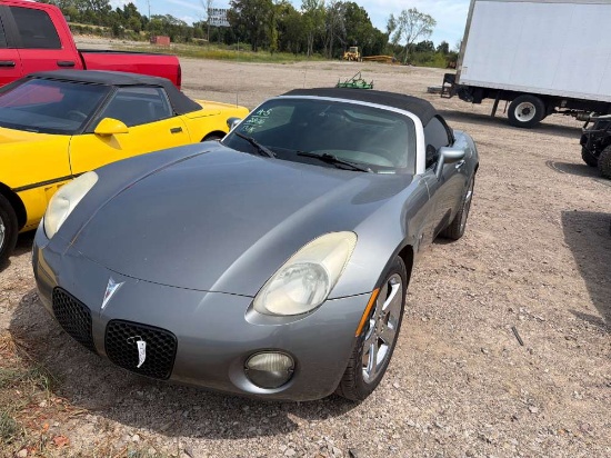 2006 Pontiac Solstice Passenger Car
