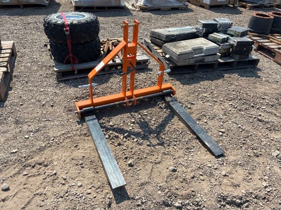 36in 3pt Pallet Fork