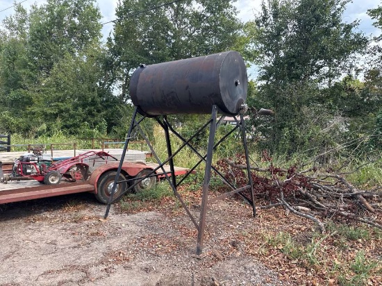 300 gal. Diesel Tank on Stand