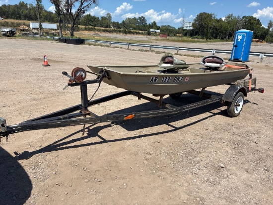 12ft Flat Bottom Waco Boat
