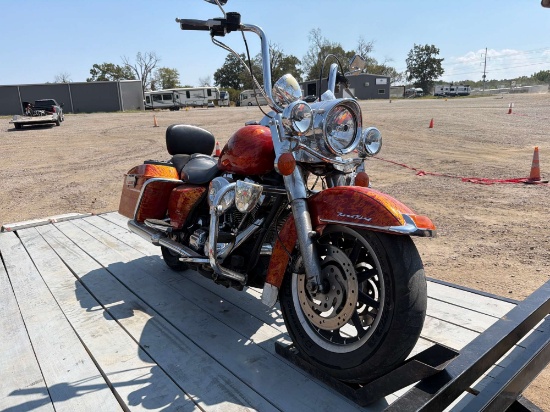 2005 Harley-Davidson FLHR Motorcycle