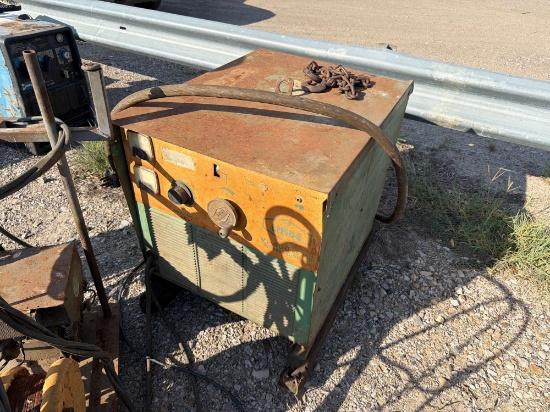 Mig Welder and Hose Stand