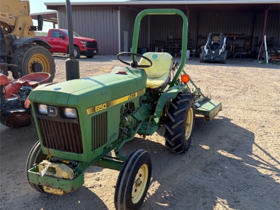 John Deere 650 Tractor