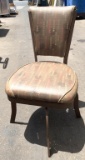 Chairs/Bar Stools