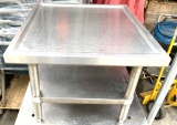 24x24” Equipment Stand